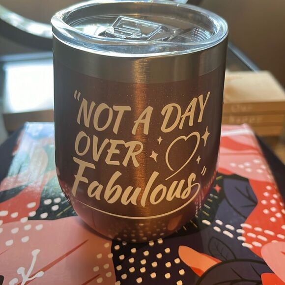 BEST WISHES BOX - Picture 3 of 7